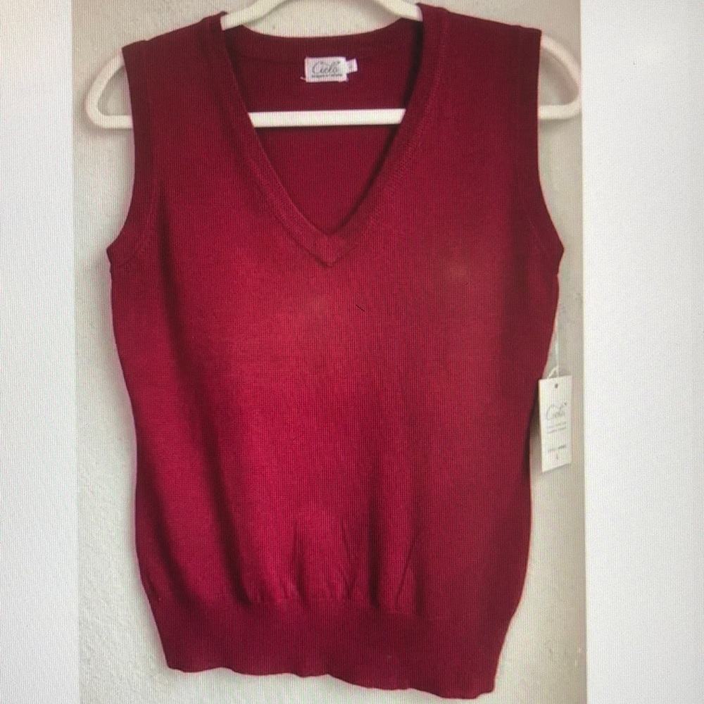 Cable & Gauge Deep Red Sleeveless Top